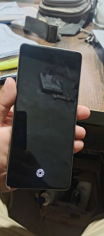12+256gb camon 30 only ,3mounth use 5