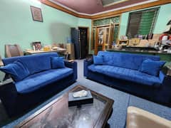 7-Seater royal blue sofa Set Comfortable,Stylish, Excellent Condition!