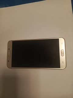 Samsung Galaxy J7 Prime dous