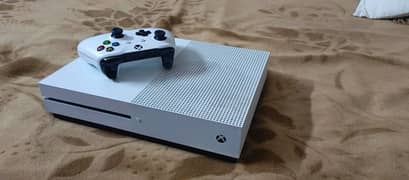 XBOX ONE S 1TB