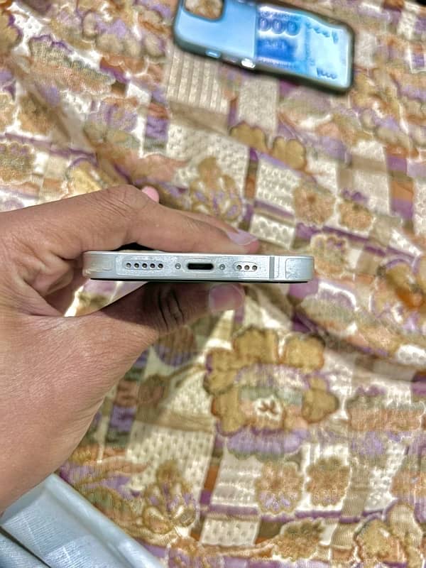 iPhone 13 non PTA JV 3