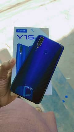 vivo y15