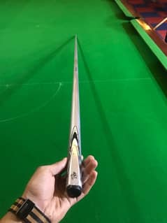 titanium cue