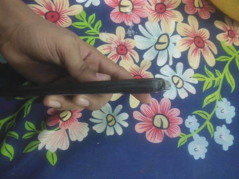 realme c21 with box exchange possible 2