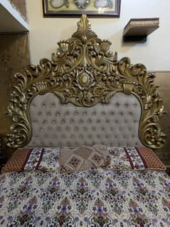 King Size luxury bed