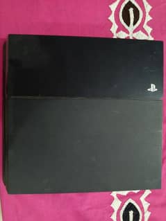 ps4 1tb with 2 original controller