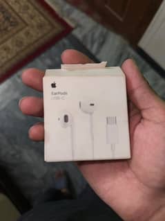 Iphone original headphones (Airpods) type-C cheap rate