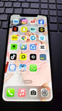 iphone 11 pro max 64 Jv non pta Lush condition