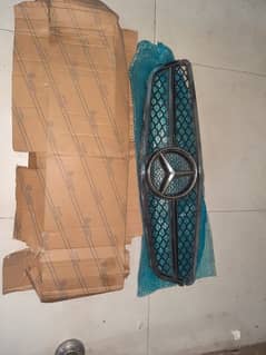 mercedes bonnet grill