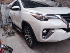 Toyota Fortuner V 2017