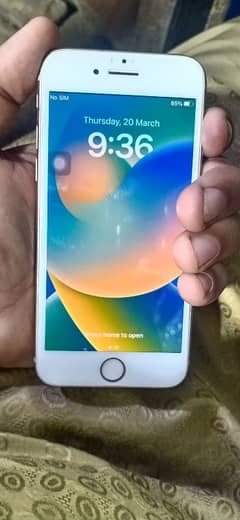 iphone 8 256 gb pta aprvt all ok batre halth 100 hai all ok hai