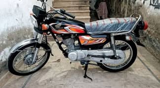 Honda 125cc Bike.  03126068910