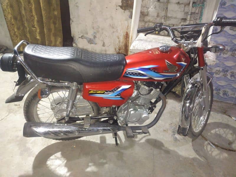 HONDA CG125 RED COLOR 2024/2023 2