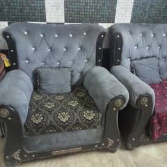 urgently sale sofa set