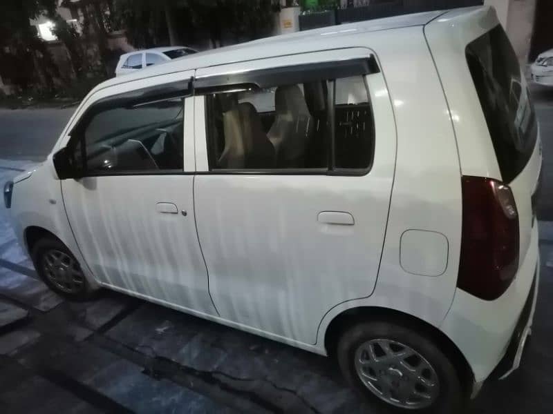 Suzuki Wagon R 2019 3