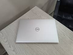 Dell Xps 15 9530 i7 13th gen (i7-13700h) 14 cores 4gb dedicated gpu