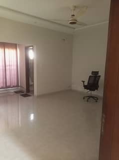 GULBERG RESIDENCIA 7M HOUSE FOR RENT