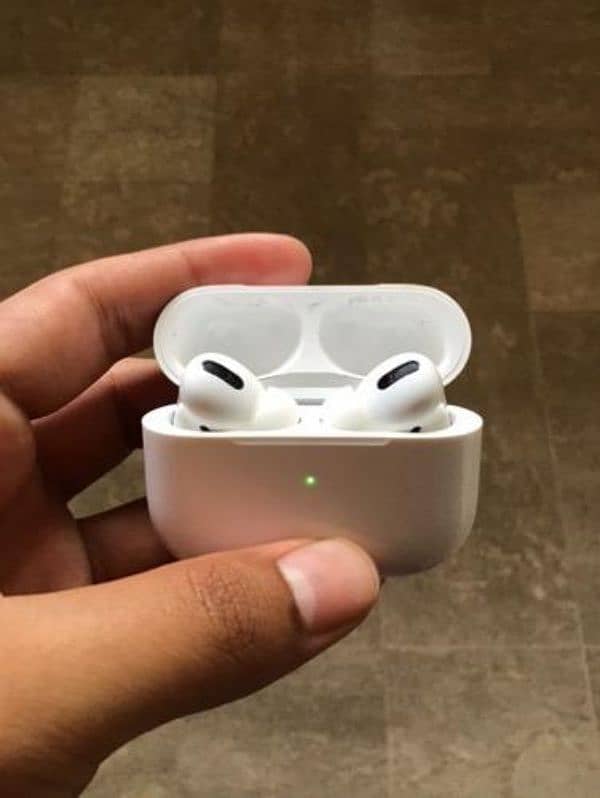 Apple Airpods Pro 1st Generation 0