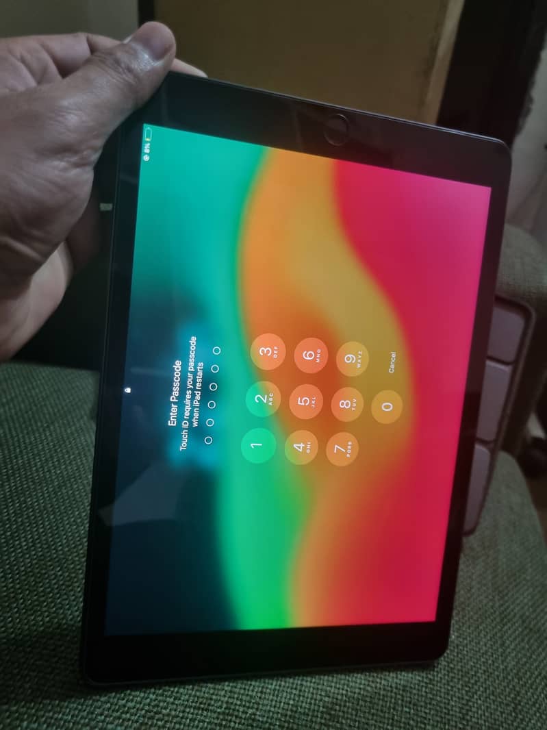 Apple Ipad 9th Generation 10.2" Display 4