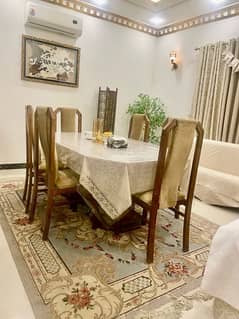 Luxurious 6-Seater Wooden Dining Table Set - Must See!