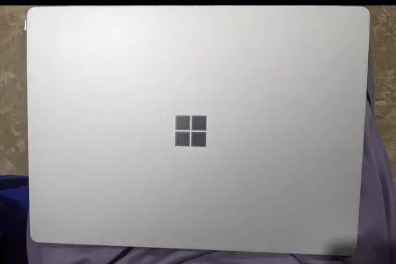 Microsoft surface laptop 2 touch i5 8th gen 8gb ram 256 gb SSD 2k plus 2