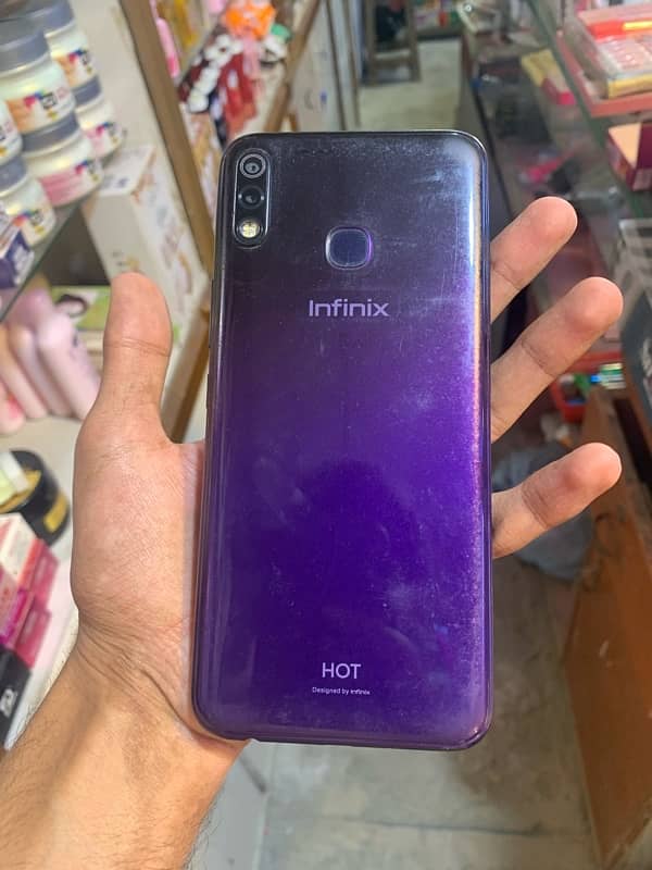 infinix Hot 8 lite 32GB 1