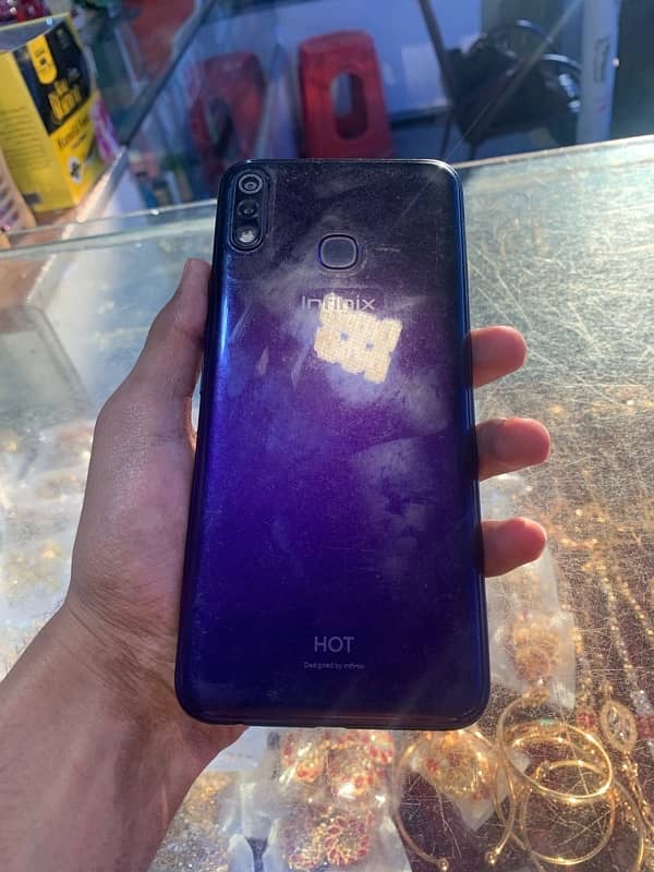 infinix Hot 8 lite 32GB 2