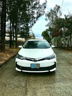 Toyota Corolla GLI 2018 super white special addition