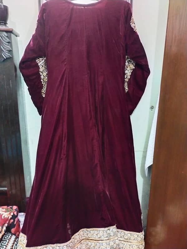 mehroon walwet sot arjant sale 0
