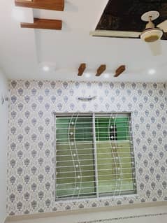 AVAILABLE 10 MARLA HOUSE FOR RENT IN SHAHEEN BLOCK BAHRIA TOWN LAHORE