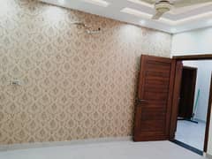 AVAILABLE 10 MARLA HOUSE FOR RENT IN JANIPAR BLOCK BAHRIA TOWN LAHORE