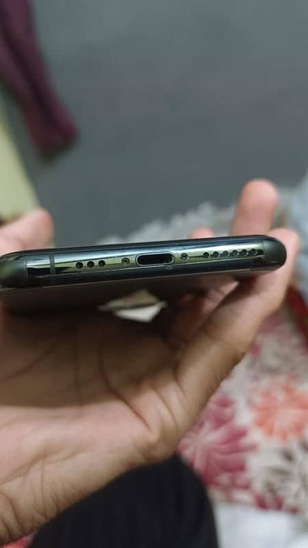 11 pro iPhone 1