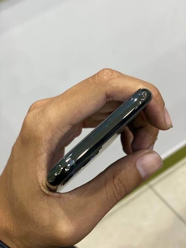 11 pro iPhone 4