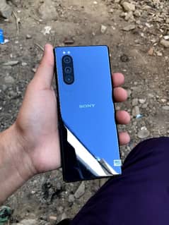 Sony Xperia 5