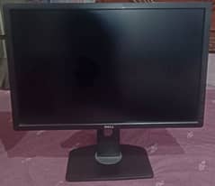 24 inch Dell LCD 2k display resolution HDMI ports