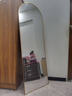 long mirror . 6 by 2 .