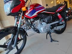 cb 125 f