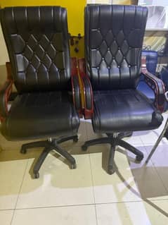 boss  2 chair