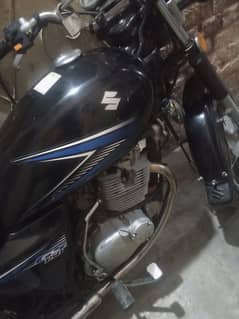 Suzuki gs 150