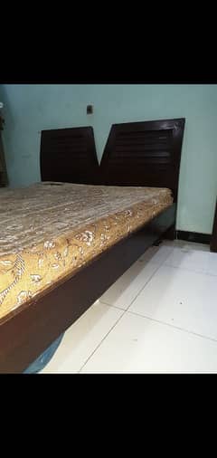 Selling Bed