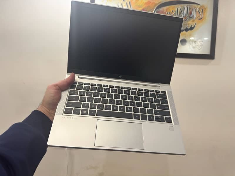 Hp ellitebook 830g8 core i7 11 th generation 2