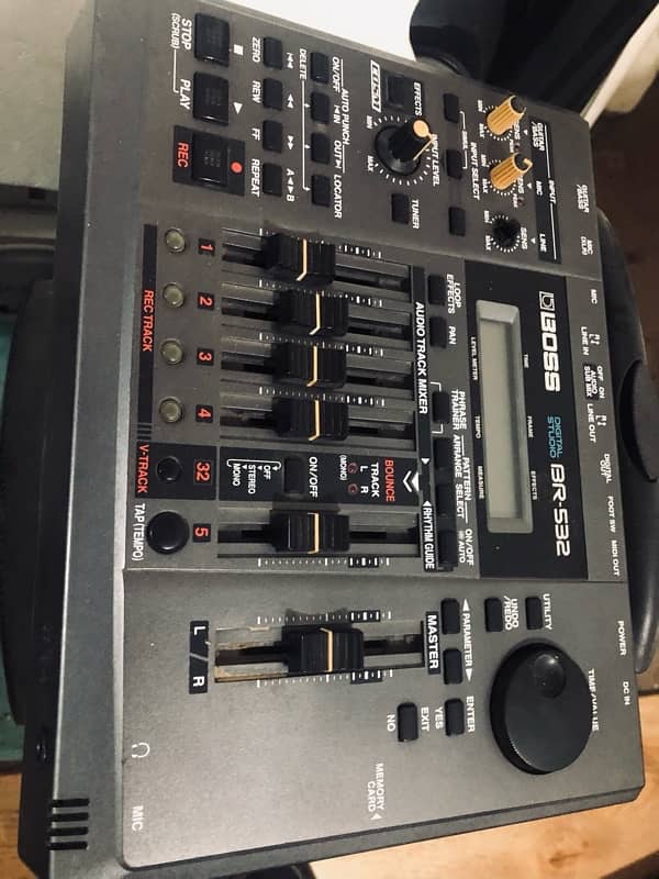 Boss Br532 Digital portable studio 0