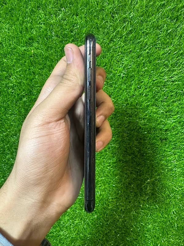 Iphone Xs non pta 64gb F. U battery helth 87% 4 month sim time 6