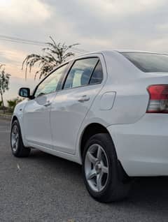 Toyota Belta 2008