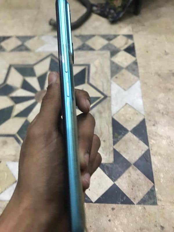 Infinix hot 20i new condition 3