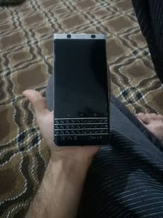 Blackberry KeyOne