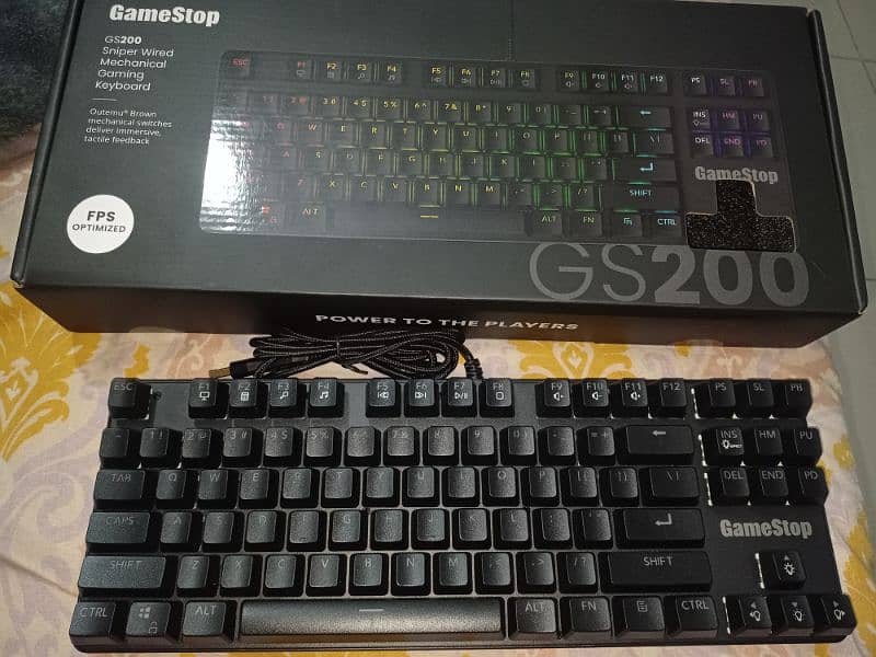 GAMESTOP GS 200 RGB MECHANICAL KEYBOARD 0