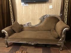 Dewan Sofa