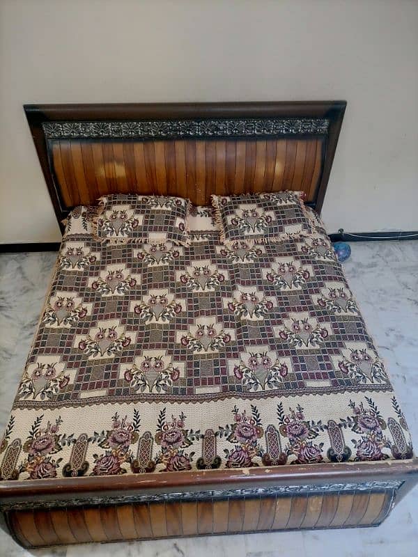Bedset and dressing table without mattress 1