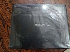 Wacom Intuos 3D Pen & Touch Tablet - CTH690TK